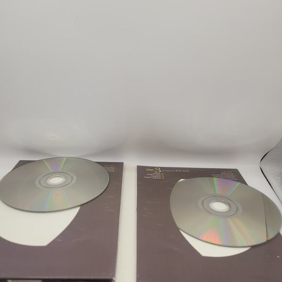 Gunslinger Girl The Complete Series DVD  2007 3-Disc Set Viridian Collection - Picture 8 of 8